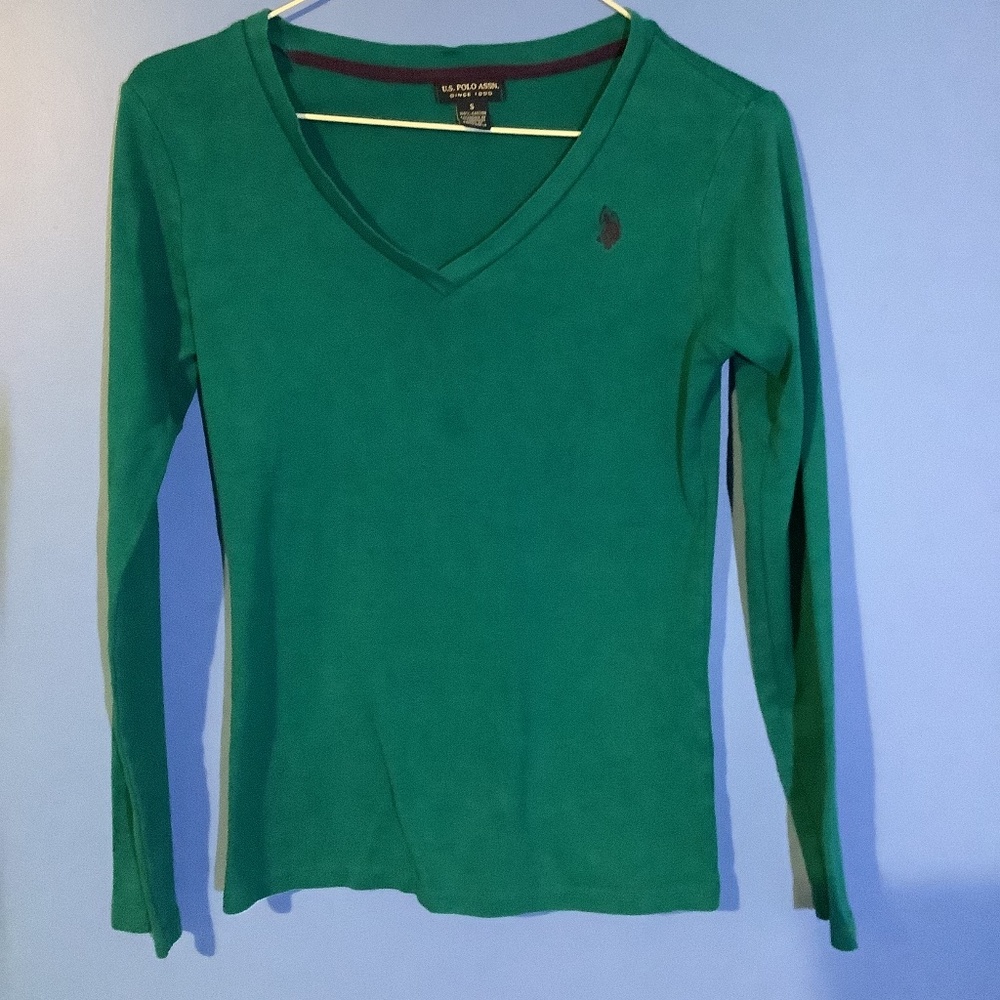 3 U.S. Polo ASSN. Long Sleeved   V-neck Tops  Size S
